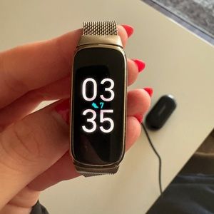 Fitbit Luxe-Fitness and Wellness-Tracker